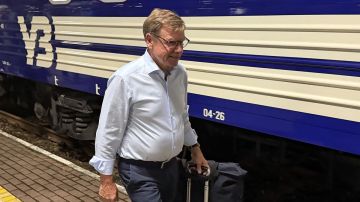 Глава МИД Германии Вадефуль прибыл с необъявленным визитом на Украину