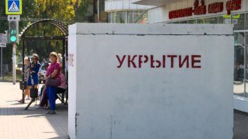 "Мобилизационная подготовка идёт, но её не замечают": Юрков о блокпостах и бетонных убежищах