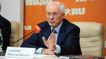 Азаров назвал выборы на Украине бессмысленными при нынешнем режиме