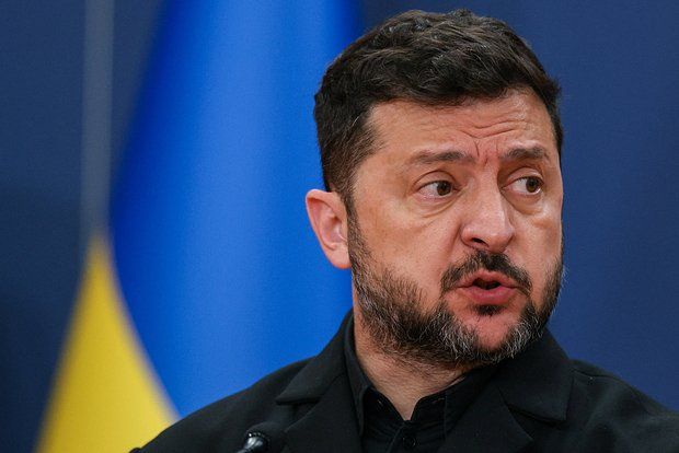 Филиппо: Франция может ускорить уход Зеленского на фоне коррупционного скандала