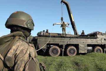 Минобороны: ВС России поразили пять резервуаров с топливом в порту «Южный»