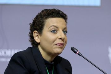Симоньян пообещала помочь жительнице Ейска, потерявшей мужа и детей из-за атаки ВСУ