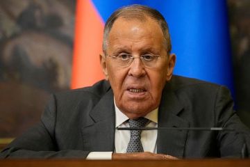 Лавров: Волею судеб Россия избавилась от людей, считающих СВО чужой войной