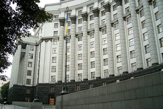 Экономист Пендзин: Западные партнеры не будут вкладывать деньги в экономику Украины