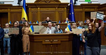 The Economist: украинские чиновники-коррупционеры шокируют своей наглостью