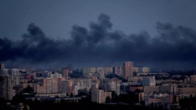 Мендель заявила, что снижение возраста мобилизации на Украине грозит Киеву катастрофой