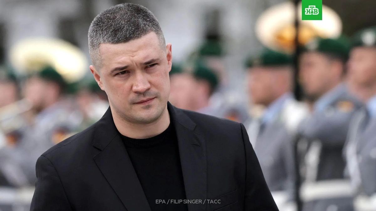 Украина постепенно проигрывает в конфликте из-за коррупции и неэффективного управления, заявил бывший министр обороны Фёдоров