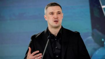 Экс-министра обороны Украины Федорова вызвали в Раду на заседание по коррупции