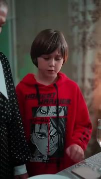 Два майора: Покажите детям!. Украина продолжает попытки вовлекать наших подростков в совершение террористических и диверсионных преступлений! Не бросайте воспитание на самотёк
