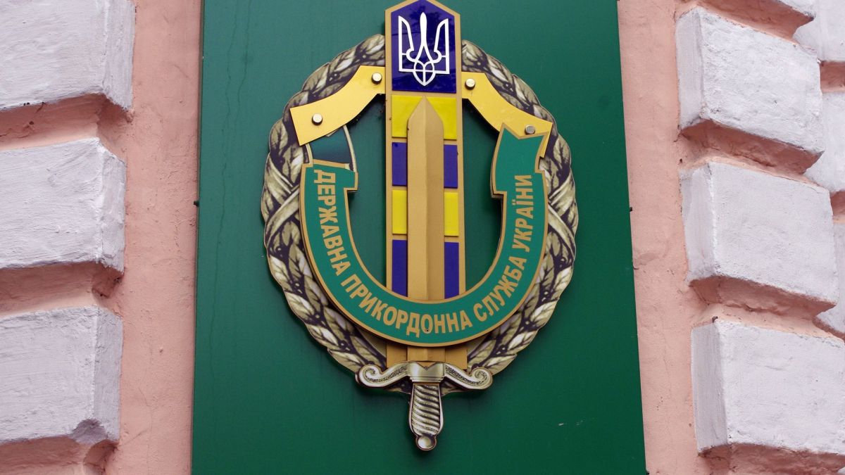 Украина наладила экспорт уклонистов в таре для бананов