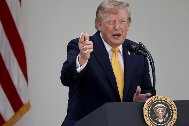 Трамп назвал визит главы ЦРУ Рэтклиффа в Москву частью рутины