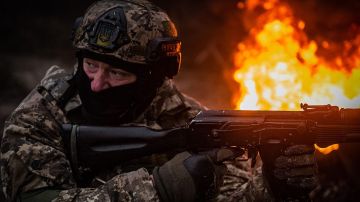 "ВСУ оборудуют район обороны под Слатино": Алехин про ситуацию в Харьковской области