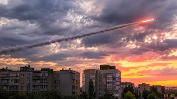 Донецк атаковали британскими ракетами. Ранее Лондон подарил Киеву лицензию на их производство