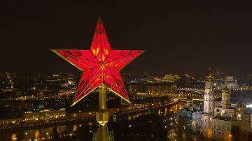 Комплексы С-500 уже защищают Москву: Шаландин рассказал о новейшей ПВО России