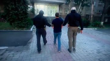 Жительницу Мариуполя задержали за инициативный шпионаж для Украины
