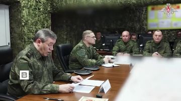 Начальник Генштаба ВС РФ Валерий Герасимов посетил группировку "Юг"