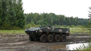 Управление бронемашиной с другого конца света