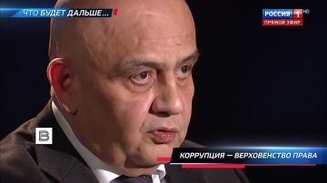 ������� �������������, ����������� �����, ���������� ����������� ���: ����� ������� ������� ����� ����� �������, � �������� ������ �� "�����" ����� ��������� ��������� ���-������� ��������� ���� �������� ����������