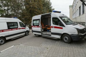 Два человека погибли при ударе дрона ВСУ по микроавтобусу в Белгородской области
