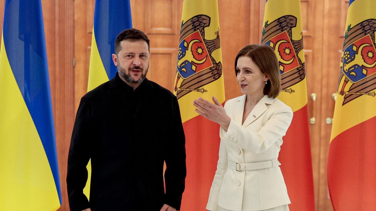 Зерно, дроны и евроинтеграция. Что стоит за встречей Зеленского, Санду и Дана в Кишинёве