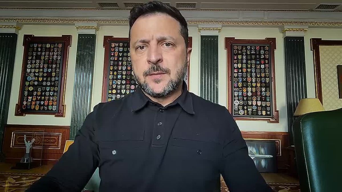 Зеленский заявил, что ему рассказали, зачем директор ЦРУ Рэтклифф летал в Москву