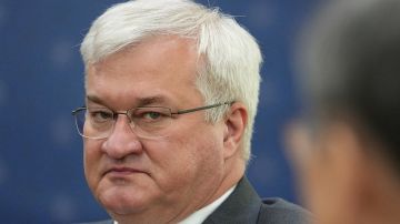 Сибига попросил исключить Украину из зоны охвата спутников РФ