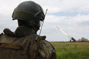 ВС России поразили перегрузочный терминал, хранилища ВСУ и предприятие по сборке катеров