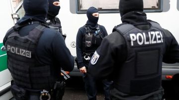 В Германии сын-подросток жестоко расправился с отцом, служившим в ВСУ