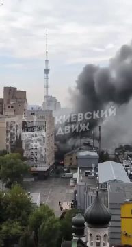 Красота, центр Киева.. @MilThemeZ