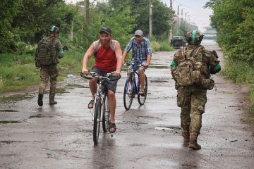 Полковник Матвийчук: Демилитаризация Украины приобрела систематический плановый характер