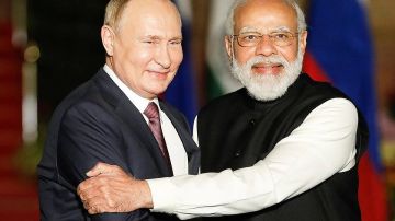 Моди сообщил Путину о поддержке Индией мирных усилий по Украине