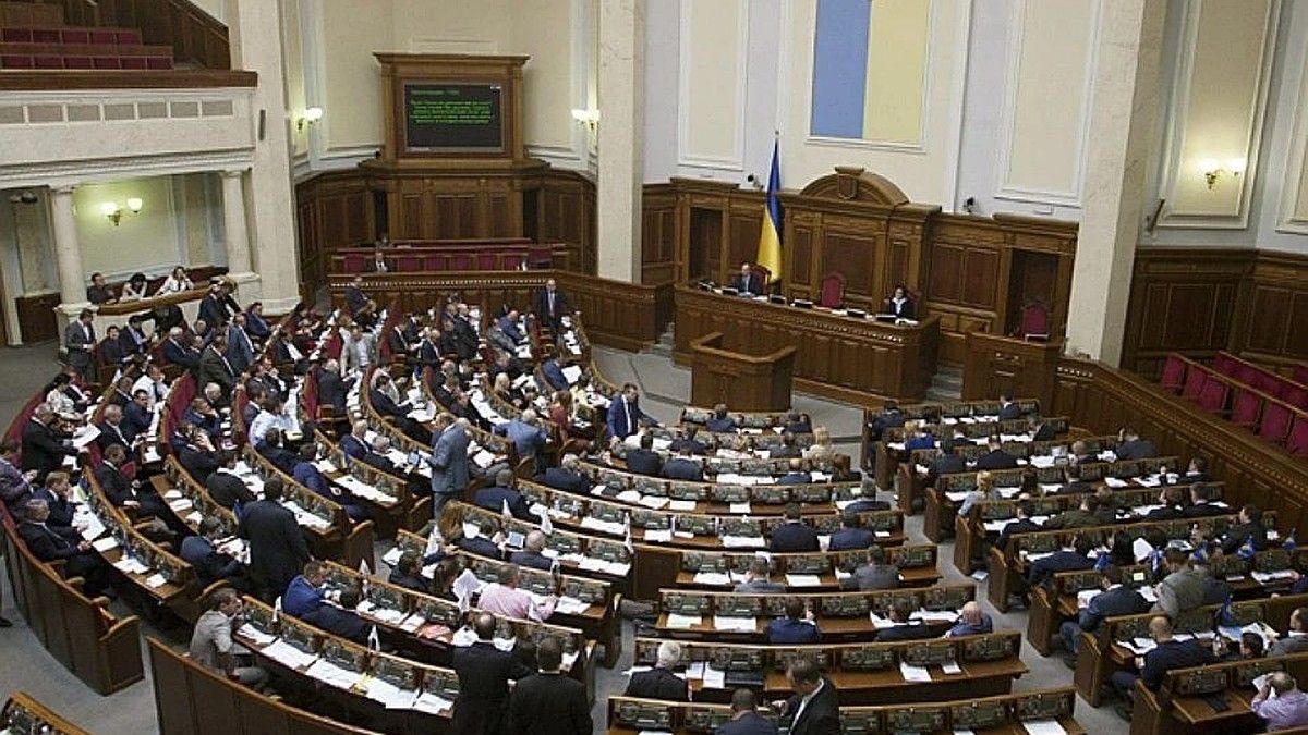 Железняк: Нардепов Верховной рады могут перевести работать в укрытие