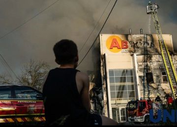 Два майора: Бобмардировка Киева. Новые данные о последствиях