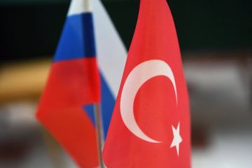Анкара сообщила о контактах с Москвой и Киевом на фоне атак на суда в Черном море