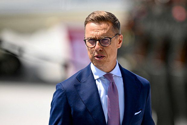 Стубб назвал маловероятной угрозу прямого столкновения России с НАТО