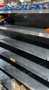 Эпидемия "пустых полок" расползается по Украине по мере выбивания складов, которые использовали ВСУ
