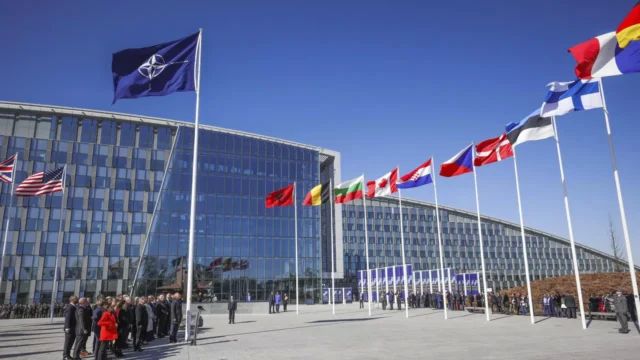 Посол России раскритиковал позицию НАТО по Украине