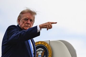 Посол Яковенео: Трамп находится в положении цугцванга