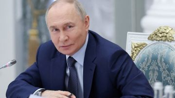 Путин провел встречу с Мирзиеевым на открытии Всемирных Игр кочевников в Бишкеке
