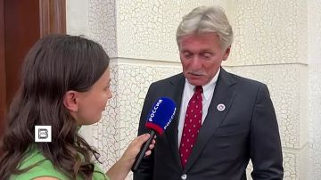 Западные СМИ "не гнушаются никакими утками" – так Дмитрий Песков прокомментировал публикации о том, что глава ЦРУ во время визита в Москву предложил трехстороннюю встречу Владимира Путина, Дональда Трампа и Владимира...