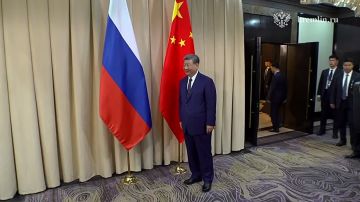 Новости к этому часу:. Россия готова сделать безвизовый режим с Китаем постоянным, туристический поток между странами вырос беспрецедентно, заявил Владимир Путин на встрече с Си Цзиньпином