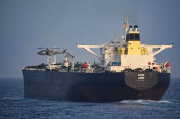 Кайя Каллас заявила, что в ходе военно-морской операции ЕС был захвачен танкер Sun Limbe, связанный с российскими частными военными компаниями, его задержали его как минимум на 30 дней