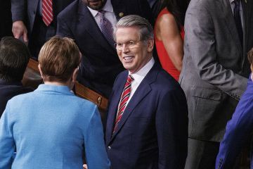 США исключили снятие санкций и соглашения с РФ до урегулирования на Украине