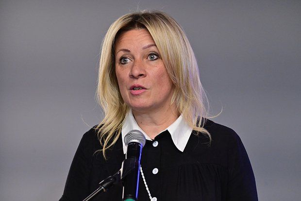 Захарова на ВЭФ назвала невообразимой возможность перезахоронения Кожедуба