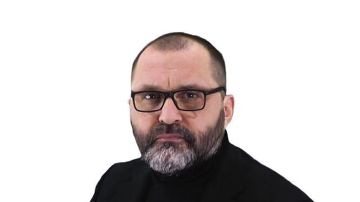 Игорь Кимаковский: ВСУ бросили в бой две мощные группировки, но Россия сумеет их растащить и уничтожить