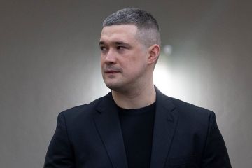 Экс-глава Минобороны Украины объявил о создании компании по разработке оружия