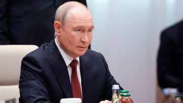 Путин рассказал о контактах спецслужб России и США