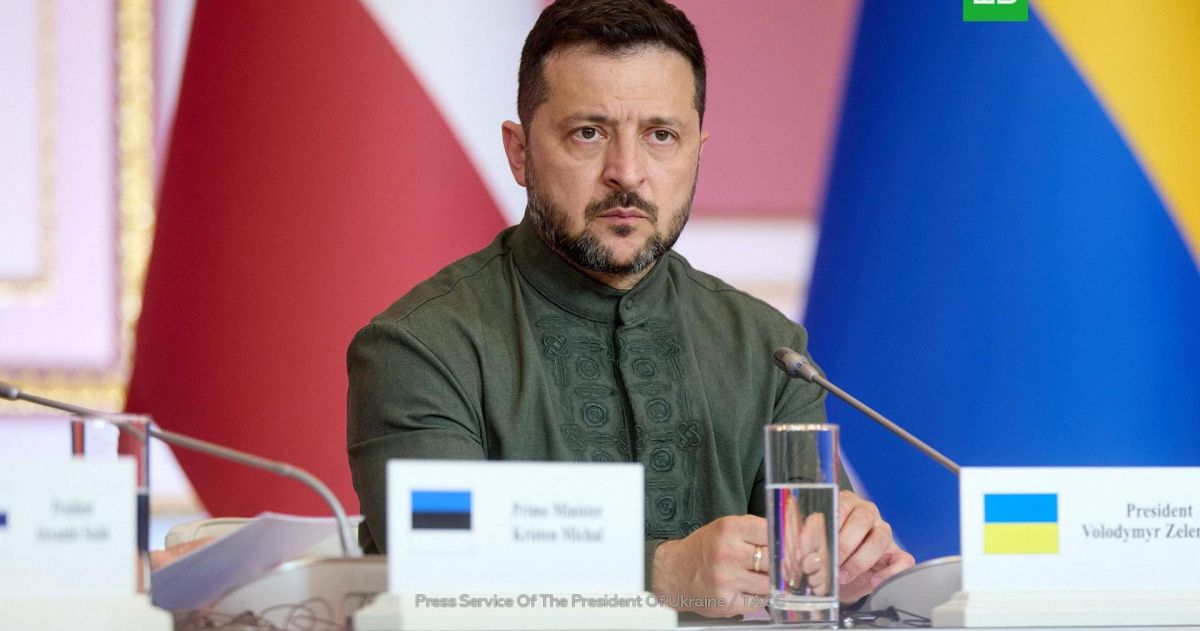 Зеленский пригрозил «закрыть небо» над Россией