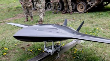 "Испытания на Украине": генерал-майор Попов про цели передачи Киеву британских дронов