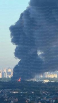 Под Киевом прогремел мощный взрыв, сообщают местные жители
